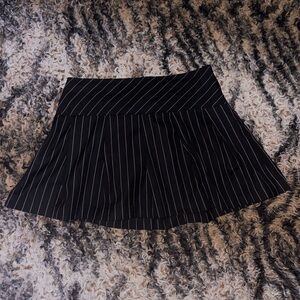 H&M Black and White Pinstriped Mini Skirt